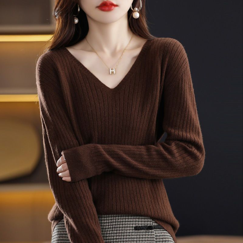 Autumn And Winter New Woolen Sweater Women&#039;s V-neck Long-sleeved Pullover Sweater Loose Round Neck Inner Knitted Sweater Bottoming Shirt