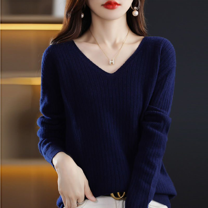 Autumn And Winter New Woolen Sweater Women&#039;s V-neck Long-sleeved Pullover Sweater Loose Round Neck Inner Knitted Sweater Bottoming Shirt