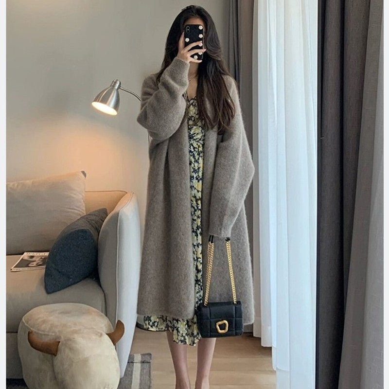 Sweater Women&#039;s  New Love Autumn And Winter Design Sense Niche Long European Goods Design Sense Knitted Cardigan Jacket Top