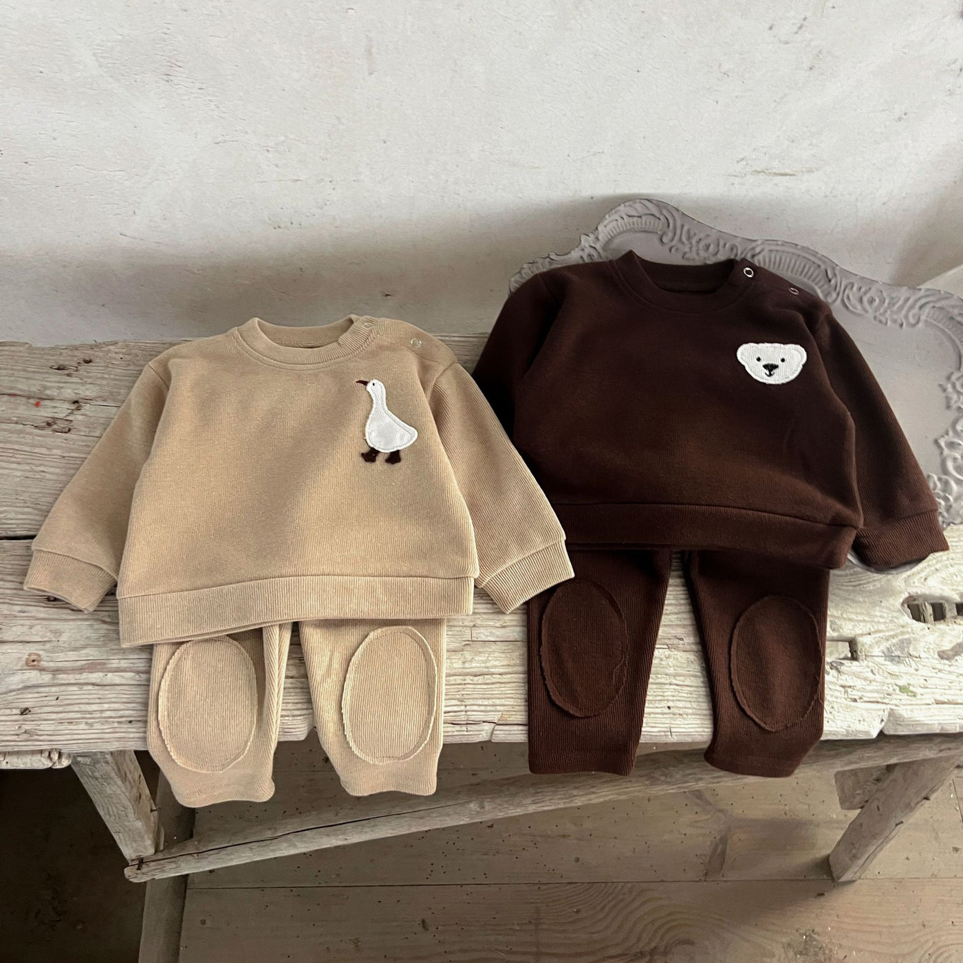 Ins Korean-style Autumn Boy&#039;s And Girl&#039;s Sweatshirt Suit European And American-style Pure Cotton Cartoon Embroidered Baby Clothes Two-piece Set